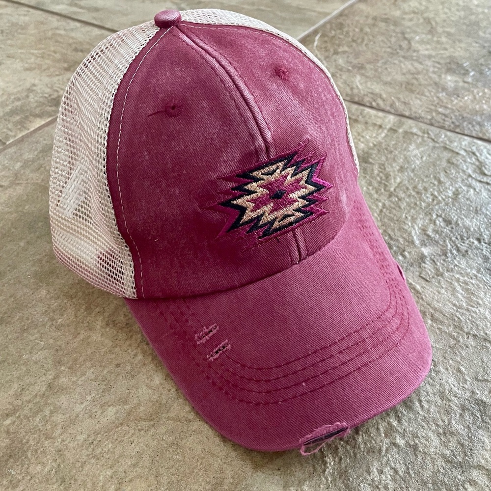 Distressed Aztec Hat - Picture 6 of 11